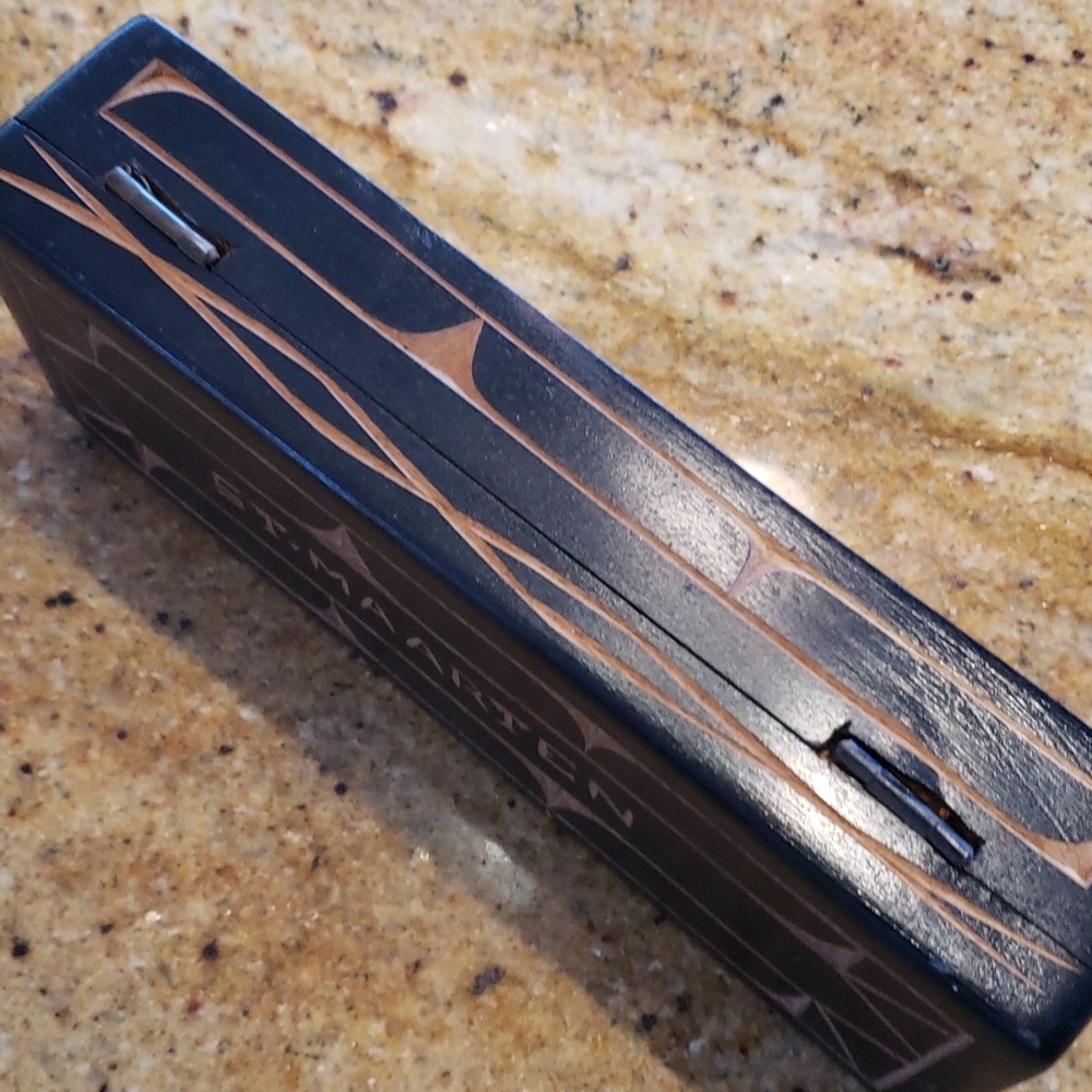 Vintage Carved Wooden Trinket Box from St. Marteen - Picture 11 of 16